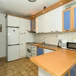 Apartman With Parking Space - 22841 *