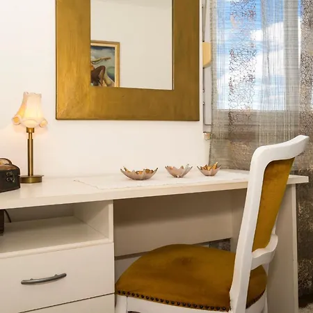 With Parking Space - 22841 Appartement Split